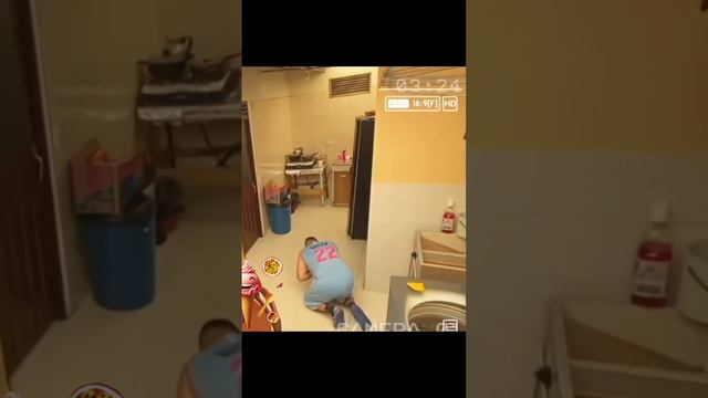 помогла так помогла