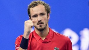 Даниил Медведев проиграл Лернеру Тиену на Australian Open 2025