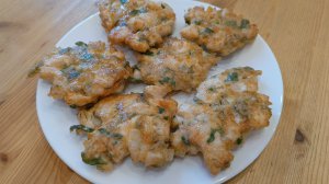 Сочные румяные котлетки из куриного филе ☺️