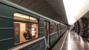 81-717/714.5М Перекраска Московский транспорт и 81-714.5М На станции Фонвизинская