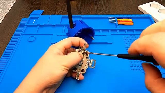 Как подключить розетку Безопасно и Надежно своими руками смотреть онлайн