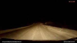 FILE3130 автодорога Тобольск Курья 72 крутой подъём у д Инжура Камаз стащило в кювет