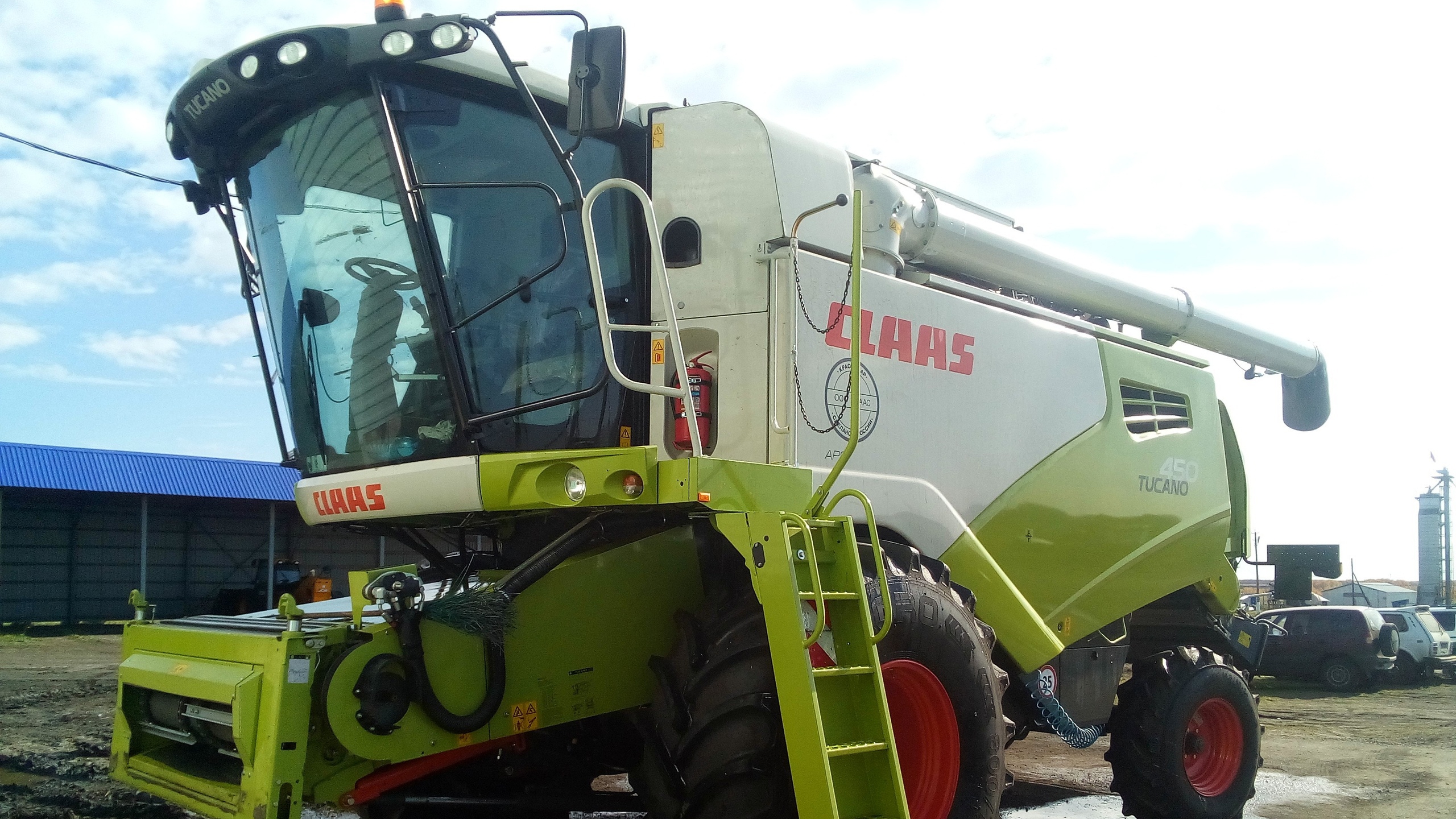 Обзор кабины клаас тукано 450 смотреть онлайн