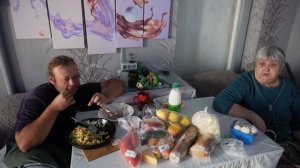 ВСЕ ПОДОРОЖАЛО ЦЕНЫ НА ПРОДУКТЫ РАСТУТ ПЕНСИИ НЕ ХВАТАЕТ ПЕНСИОНЕРКА ПОКАЗЫВАЕТ ЧТО КУПИЛА