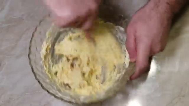 Намазка из яиц и плавленого сыра смотреть онлайн