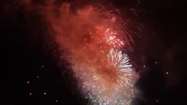 Салют в г. Белгород 05.08.2022 смотреть онлайн