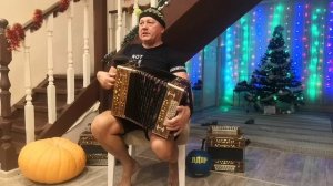 ПОЩУПАЛ ГАРМОШКУ 3