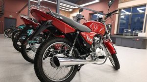 Лукашенко оценил новые модели минского мотовелозавода