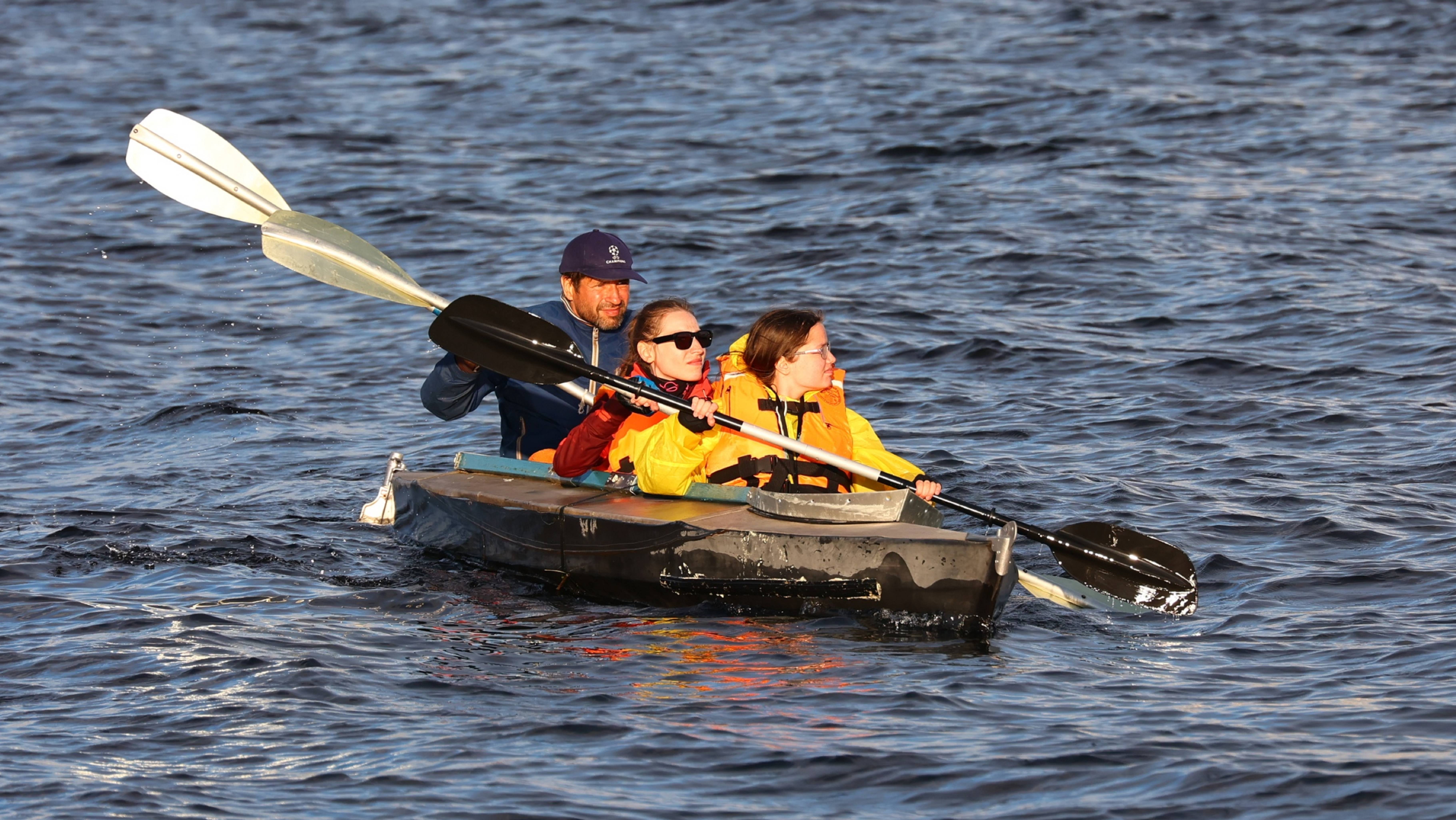Петровский гребной марафон 2024 на байдарке "Салют 3" смотреть онлайн