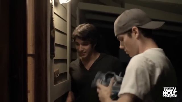 Search for a Cure  Teen wolf Webserie 2011  Legendado PTBR