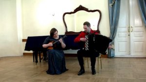 Русская народная песня "Я на камушке сижу", обработка С. Луговского