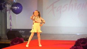 1vice mini miss Фролова Варя (визитная карточка)