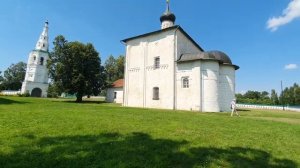 Один из древнейших памятников Древней Руси, наиболее ранняя белокаменная церковь Бориса и Глеба.