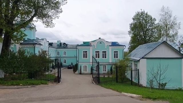 Чудотворная Иверская икона Пресвятой Богородицы в Троицком соборе в Вязьме