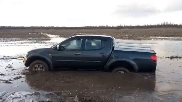 Mitsubishi L200