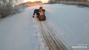 Как мы с Батей рискуем проезжая на снегоходе по тонкому льду! 😬