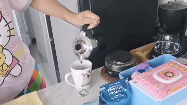 รีวิวกาแฟ Starbucks® Christmas Blend Espresso Roast 2021 смотреть онлайн