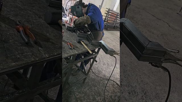 Производство лестниц на металлокаркасе на второй этаж