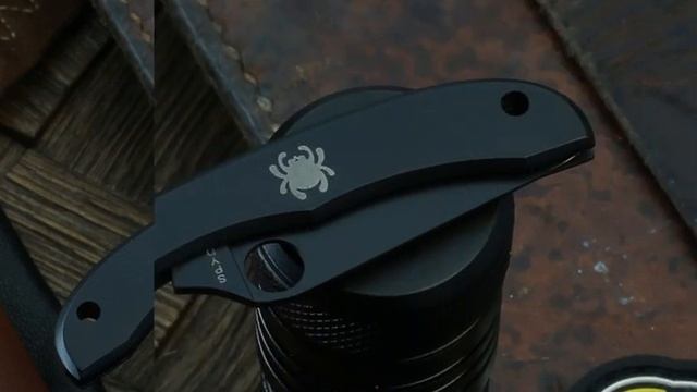 Маленький складной нож Spyderco Honeybee Bk смотреть онлайн