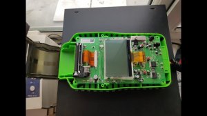 ТЕСТЕР  АККУМУЛЯТОРОВ  BOSCH BAT 115.  ВСКРЫТИЕ