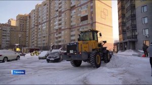 Тюменские власти предоставили УК и соцучреждениям бесплатные талоны на вывоз снега