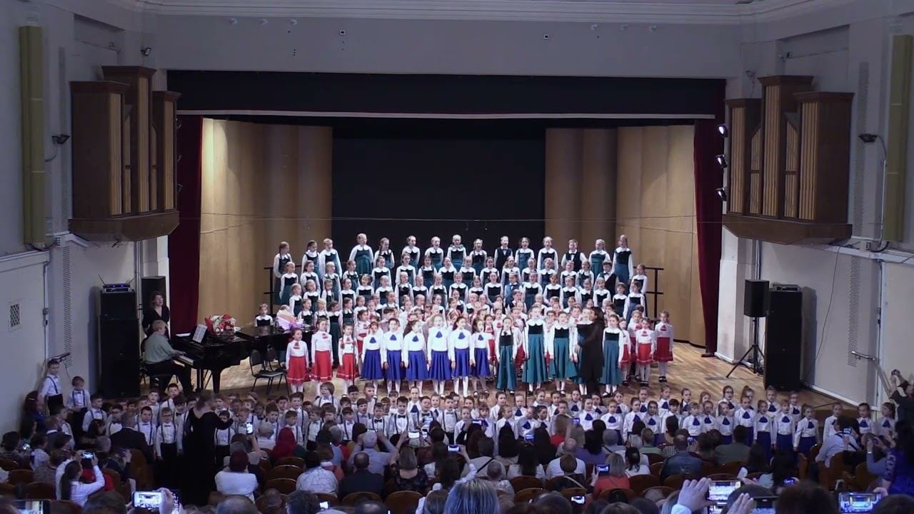 Песня о России (у каждого из нас своя Россия...), слова Г. Прусова, музыка Я. Дубравина