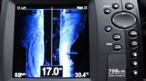 Humminbird 798cx HD SI - Visualisasi Tiang jembatan Ampera.