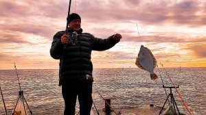 ЧТО МОЖНО СЛОВИТЬ В МОРЕ ЗИМОЙ? Первая Зимняя Рыбалка в Этом Году,  Ловля на Донные Снасти в Крыму.