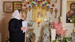 Дорогие братия и сестры.Помогите на веночек для Чудотворной иконы Казанской Божьей Матери.