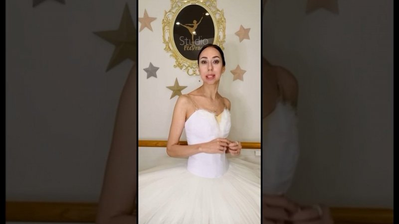 Эти глаза сияют,рассказывая свою историю без единого слова. #ballerina #fashion #ballet #style #c