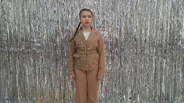 Мальвина Матрасова " Мама не любит папу " Исполняет: Жарова София. смотреть онлайн