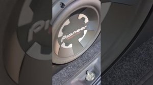 subwoofer pioneer TS - 300D4