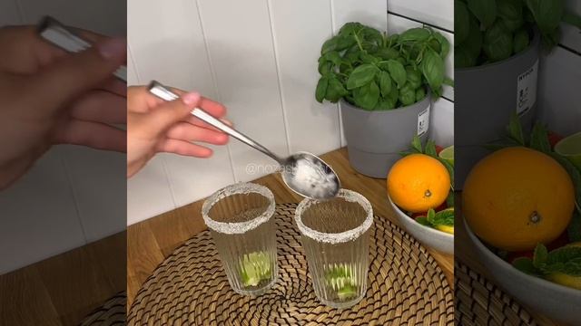 МОХИТО КЛАССИЧЕСКИЙ И КЛУБНИЧНЫЙ (безалкогольный)  Освежит,Охладит и Взбодрит !