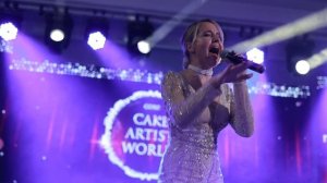 Лера Стинг поет Show must go on