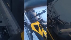 установка скандик 550 новая платформа. двигатель сузуки к6а.