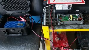 VICTRON ENERGY 12/25 - ЗАРЯДНОЕ УСТРОЙСТВО. Разгон по Напряжению 16.6 Вольт. Аккумулятор 100 Ач