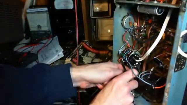 Antique Tube Radio Canadian PYE 39 Video #11 - Big Broken Resistor смотреть онлайн