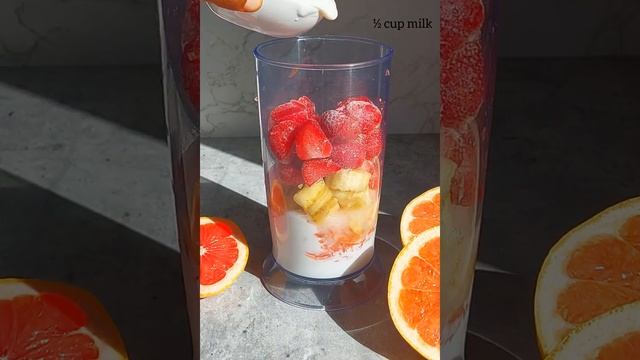 Grapefruit Strawberry Smoothie 🍓  Music: Ice TeaMusician: Not The King смотреть онлайн