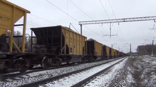 Электровоз ВЛ60К-2514 с грузовым поездом смотреть онлайн