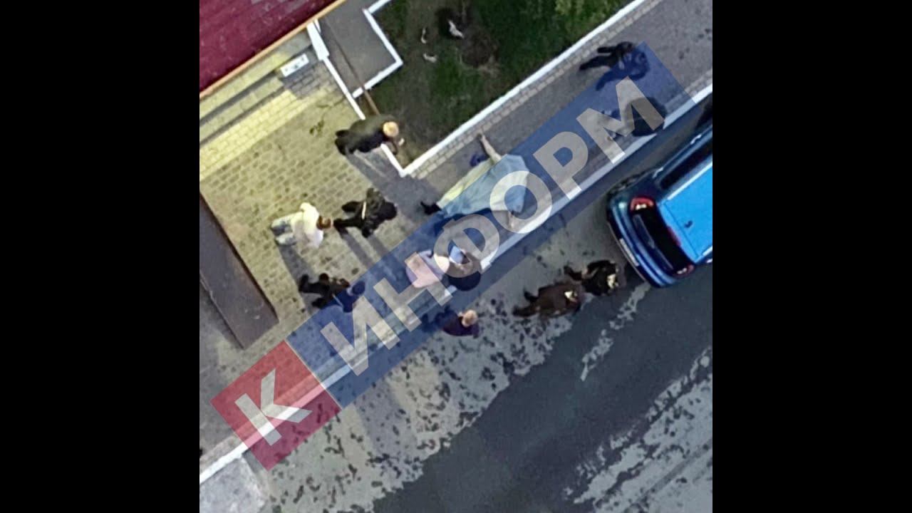 Один человек погиб при возгорании квартиры в Сургуте смотреть онлайн