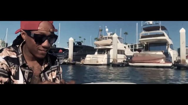 LYRICAL LEMONADE - KING HOODY 2024 смотреть онлайн