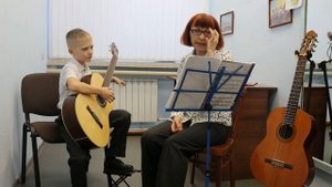 Открытый урок на тему: "Динамические возможности на классической гитаре"