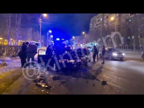 Трагическое ДТП в центре Сургута смотреть онлайн
