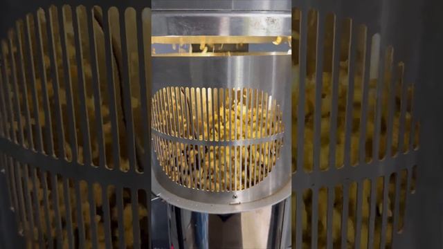 Roasting to Perfection - Listen for the First Crack of This Costa Rican Blend смотреть онлайн