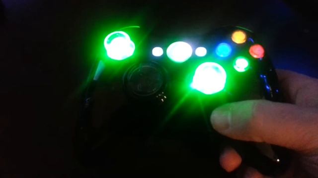 Gloss black controller with green LED's and Thumbsticks Plus rapid Fire chip 53 Mode Octofire