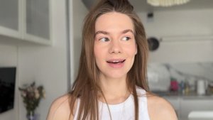 Кристина Наумова - актёрская визитка