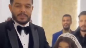 В Ираке 9-летнюю девочку выдали замуж за 35-летнего мужчину