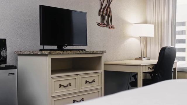 Emerald beach Hotel South Tower Standard King Corpus Christi, TX смотреть онлайн