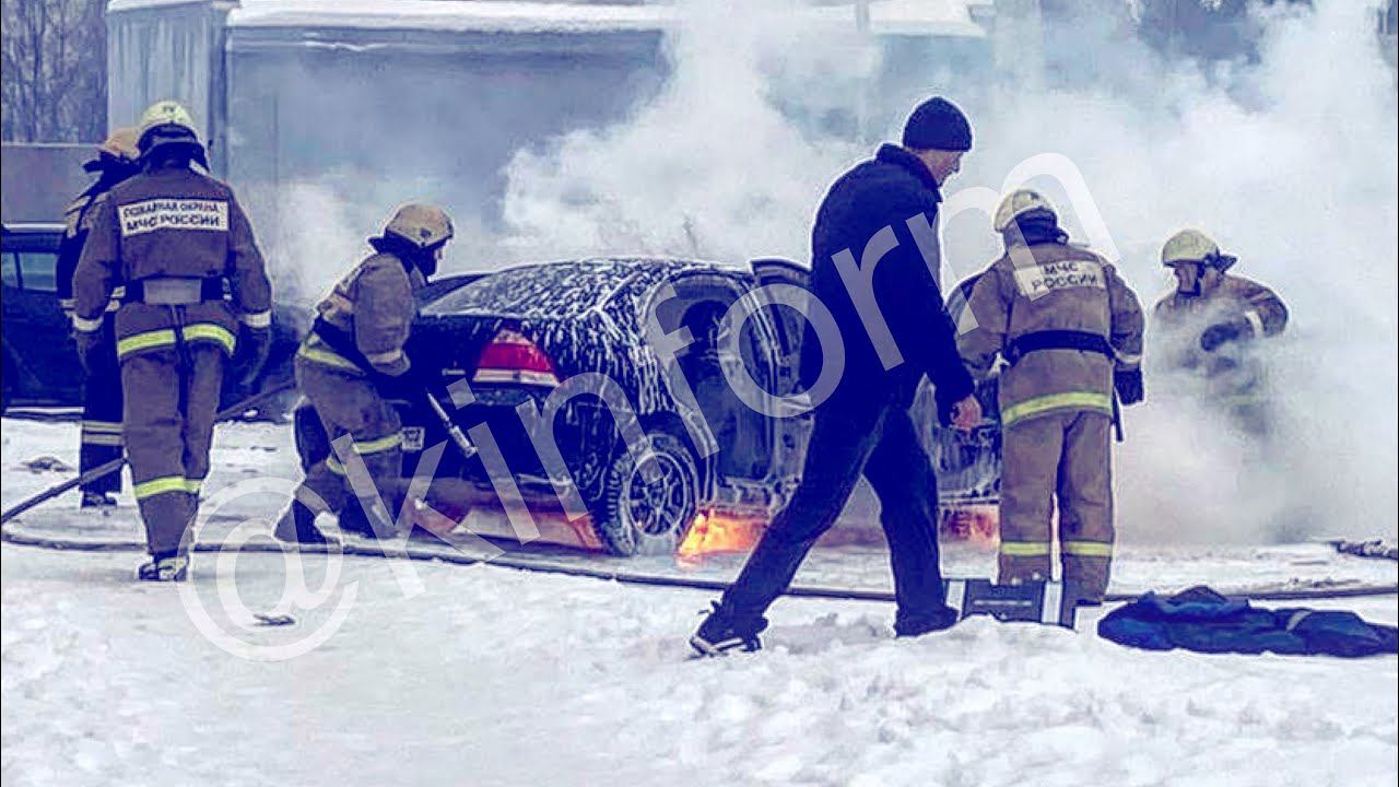 Автовладелец решил отогреть колодки и лишился машины смотреть онлайн