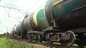 Электровоз ВЛ10-1454 "ХК Локомотив" с грузовым поездом